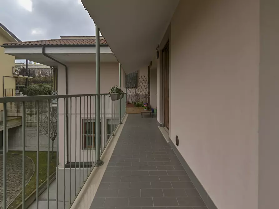 Immagine 54 di Quadrilocale in vendita  in Via Tetto Nuovo 6 a Pino Torinese