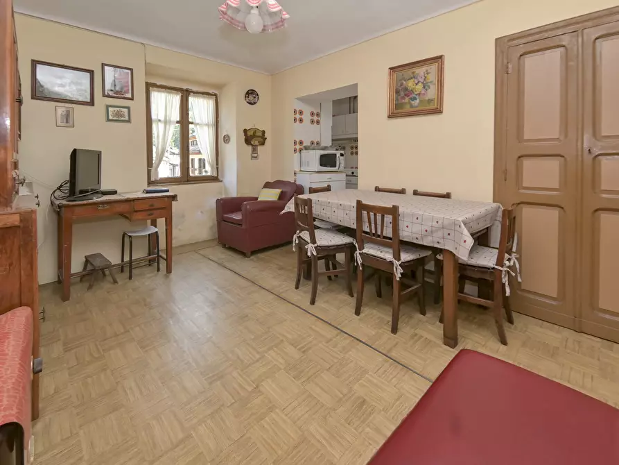 Immagine 23 di Quadrilocale in vendita  in via torino 4 a Lemie