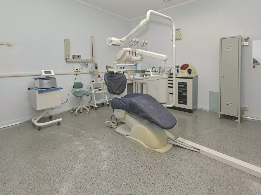 Immagine 14 di Ufficio in vendita  in Corso Monte Cucco 85 a Torino