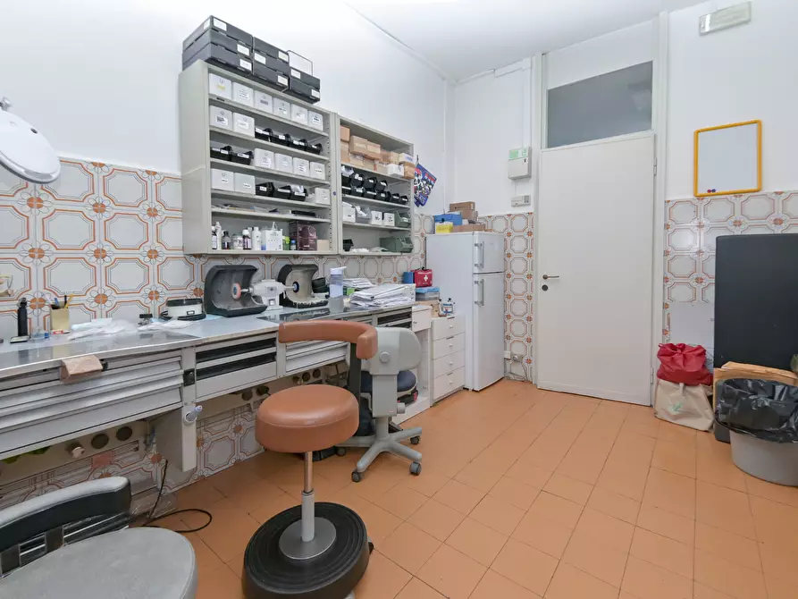 Immagine 12 di Ufficio in vendita  in Corso Monte Cucco 85 a Torino