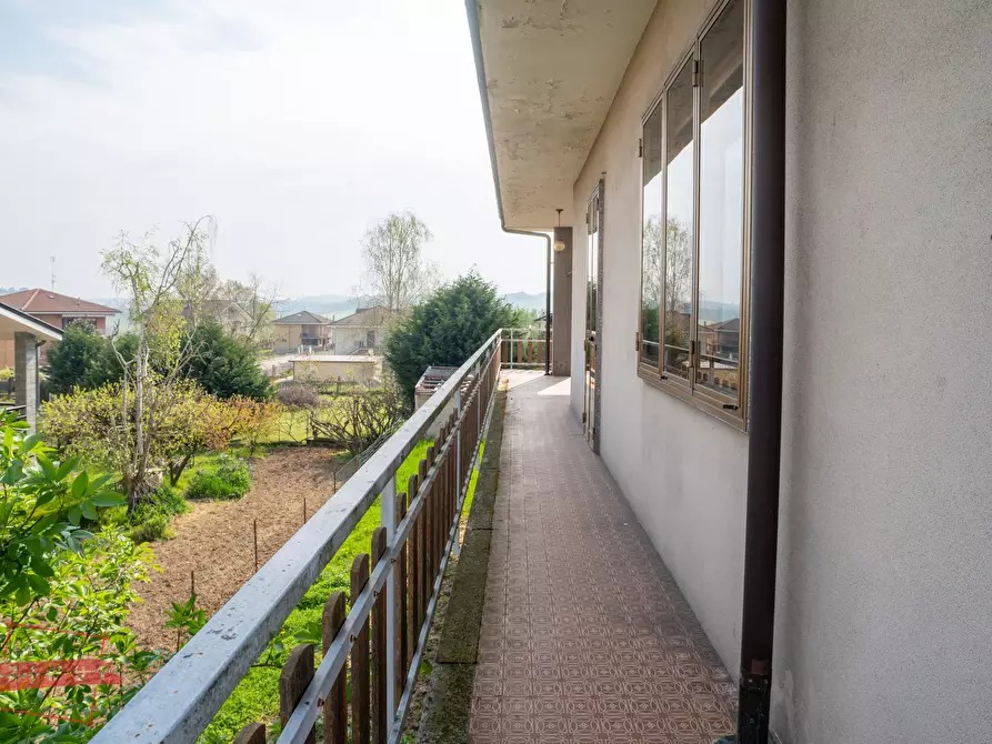 Immagine 18 di Villa in vendita  in via rossini 5 a San Damiano D'asti