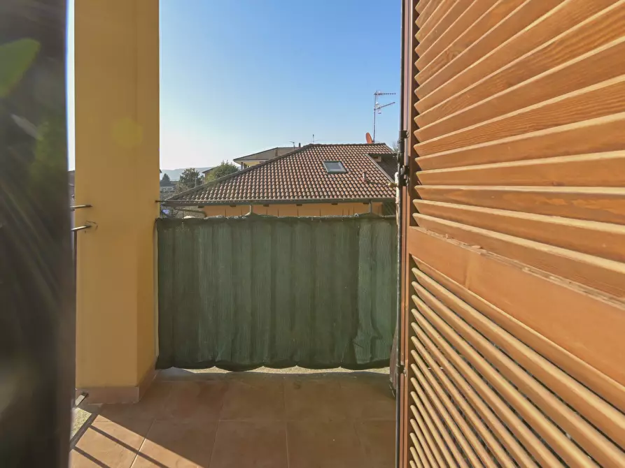 Immagine 35 di Quadrilocale in vendita  in Via Guido Gozzano 48 a Strambino