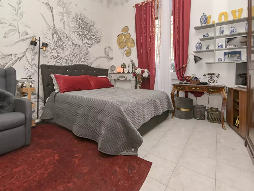 Immagine 22 di Bilocale in vendita  in Via Genola 17 a Torino