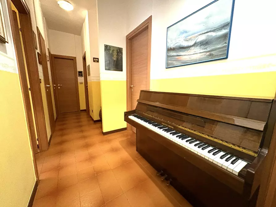 Immagine 12 di Quadrilocale in vendita  in VIA REISS ROMOLI 71 a Torino