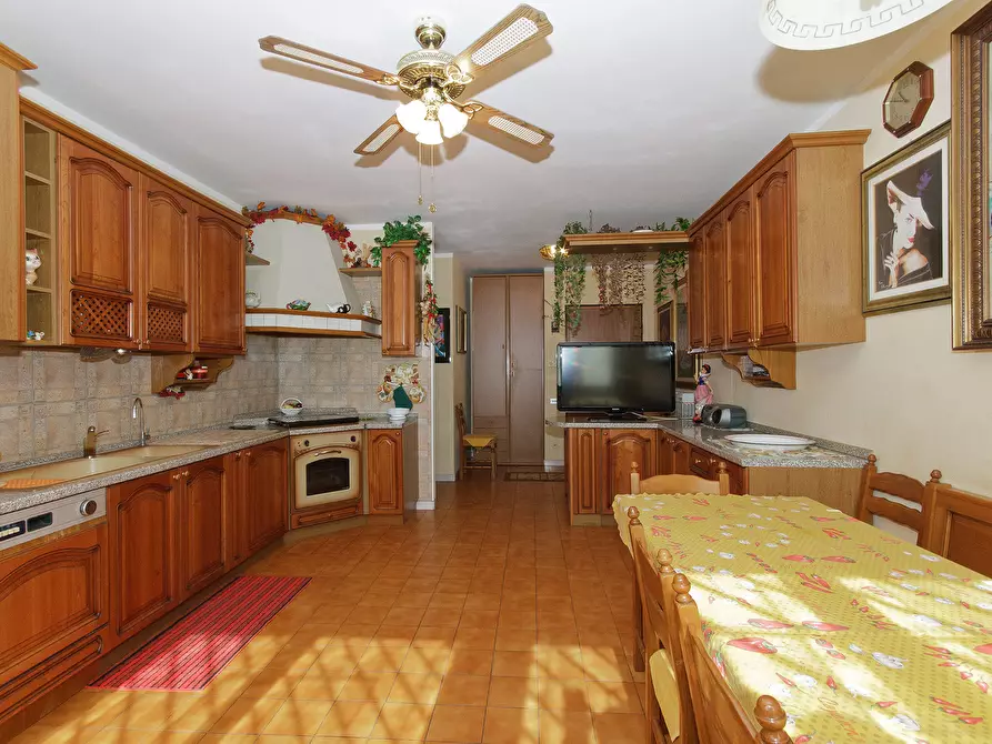 Immagine 4 di Quadrilocale in vendita  in Corso Martin Luther King 15 a Grugliasco