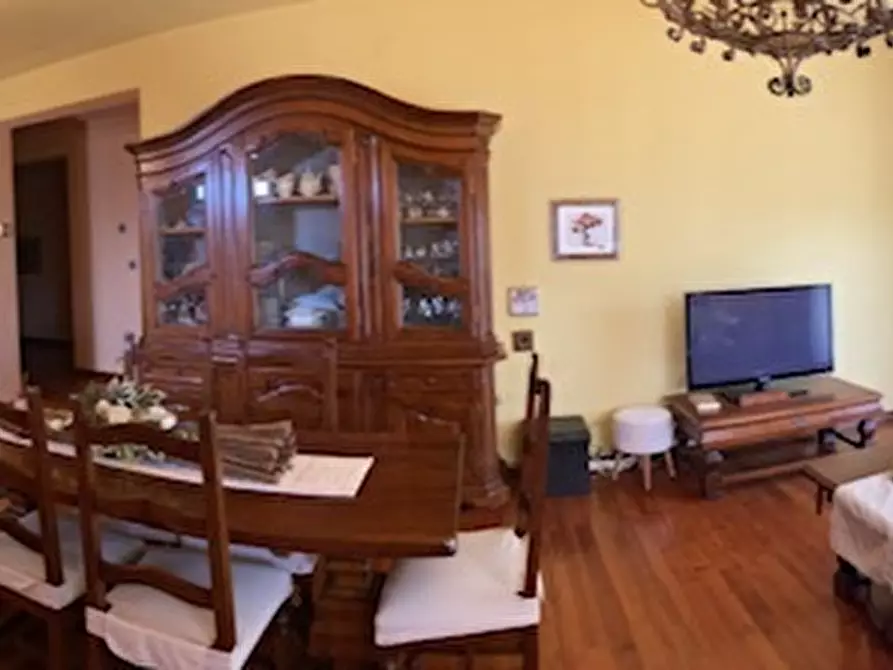 Immagine 4 di Appartamento in vendita  a San Giuliano Terme