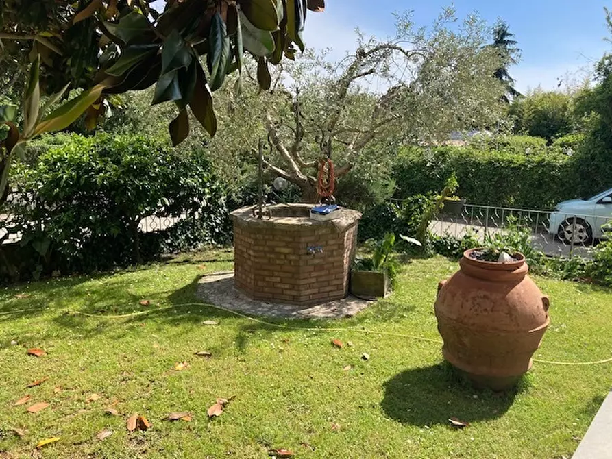 Immagine 23 di Appartamento in vendita  a San Giuliano Terme