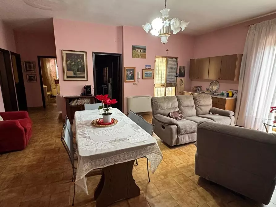 Immagine 10 di Porzione di casa in vendita  in Contrada Virbo 829 a Monopoli