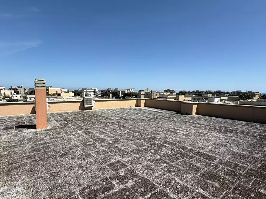 Immagine 22 di Attività artigianale in vendita  in Via Eugenio Montale 3 a Monopoli