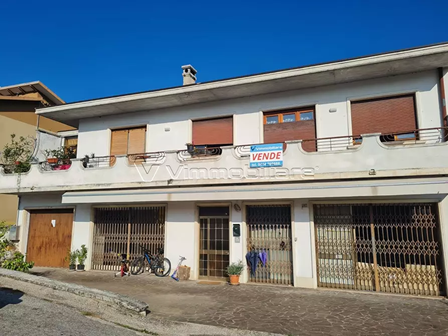 Immagine 1 di Pentalocale in vendita  in Piazza Guglielmo Marconi 1 a Val Liona