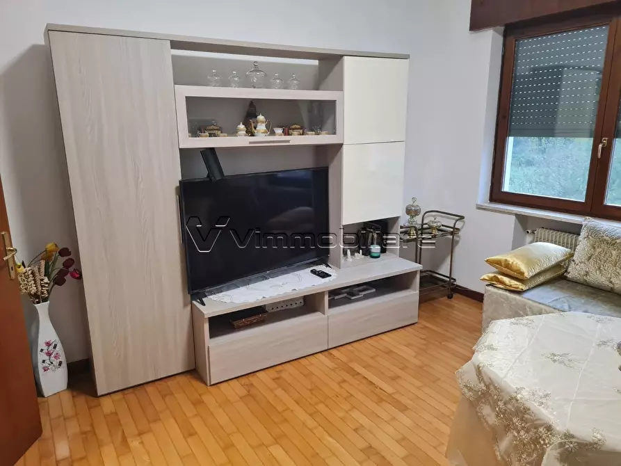 Immagine 10 di Quadrilocale in vendita  in Via Bergoncino snc a Noventa Vicentina