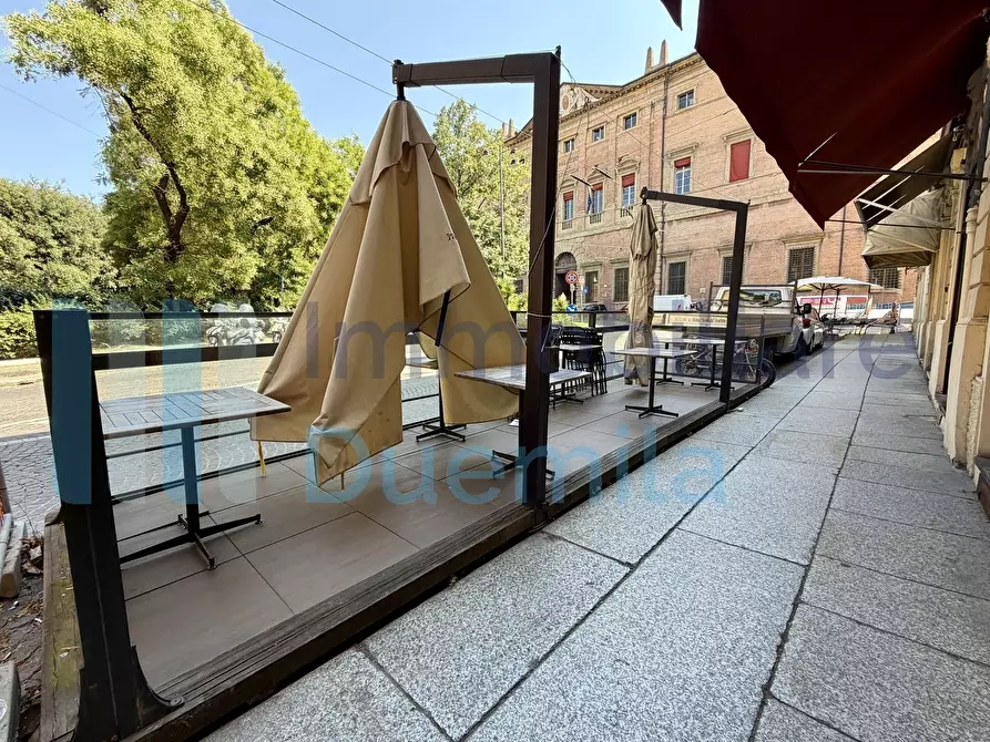 Immagine 36 di Bar / Ristorante in vendita  a Bologna
