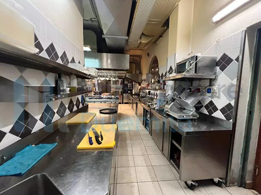 Immagine 33 di Bar / Ristorante in vendita  a Bologna