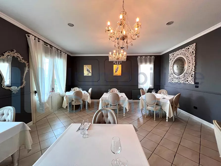 Immagine 4 di Bar / Ristorante in vendita  a Castel San Pietro Terme