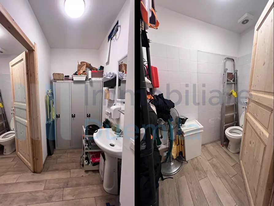 Immagine 23 di Attività artigianale in vendita  a Bologna