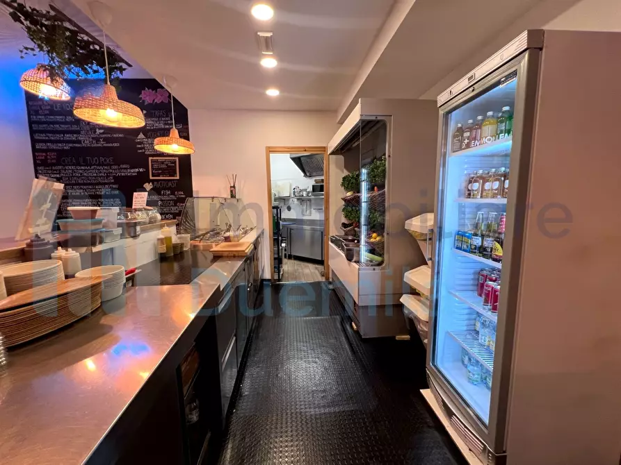 Immagine 11 di Attività artigianale in vendita  a Bologna