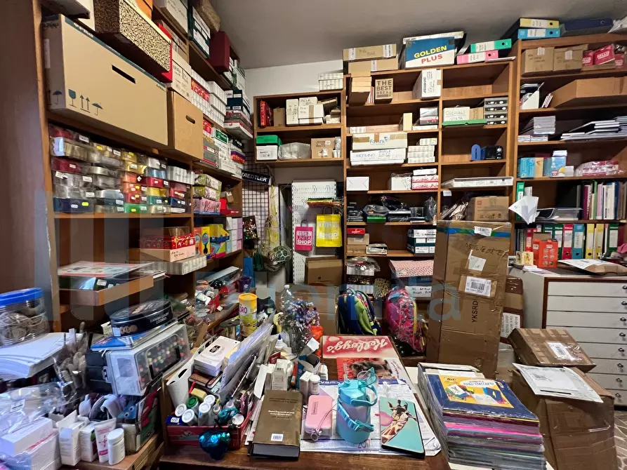 Immagine 14 di Attività commerciale in vendita  a Monte San Pietro