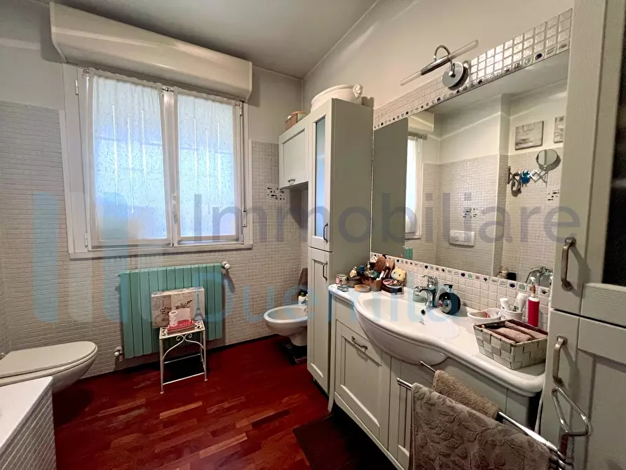 Immagine 20 di Pentalocale in vendita  a Bologna