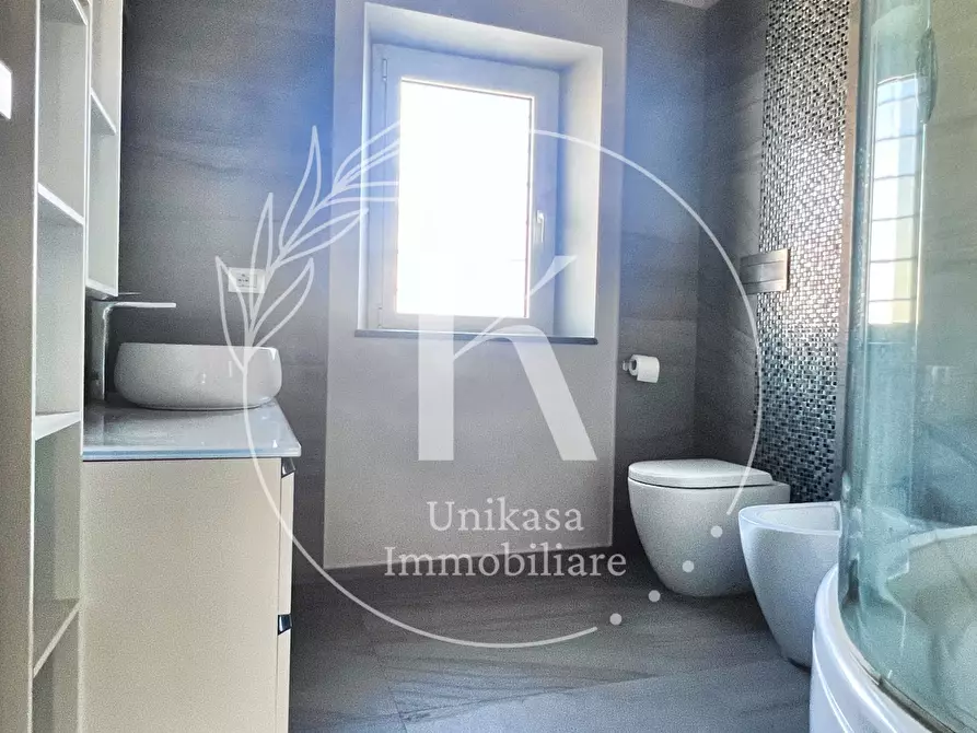 Immagine 31 di Pentalocale in vendita  in Via XX Settembre 21 a Savona