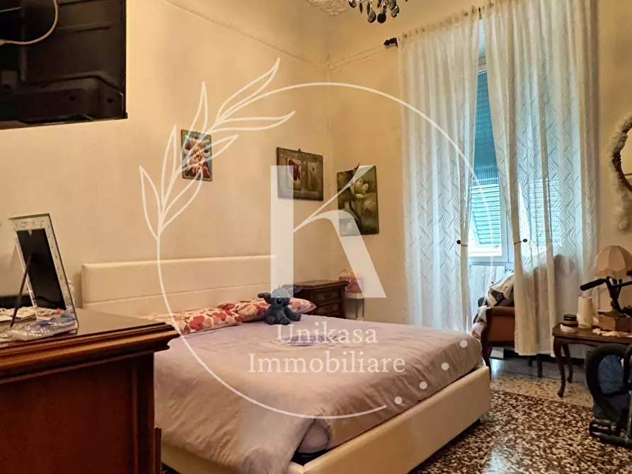 Immagine 10 di Pentalocale in vendita  in Via Bartolomeo Guidobono 3 a Savona