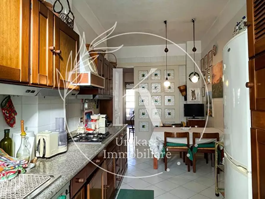 Immagine 9 di Pentalocale in vendita  in Piazza Guglielmo Marconi a Savona