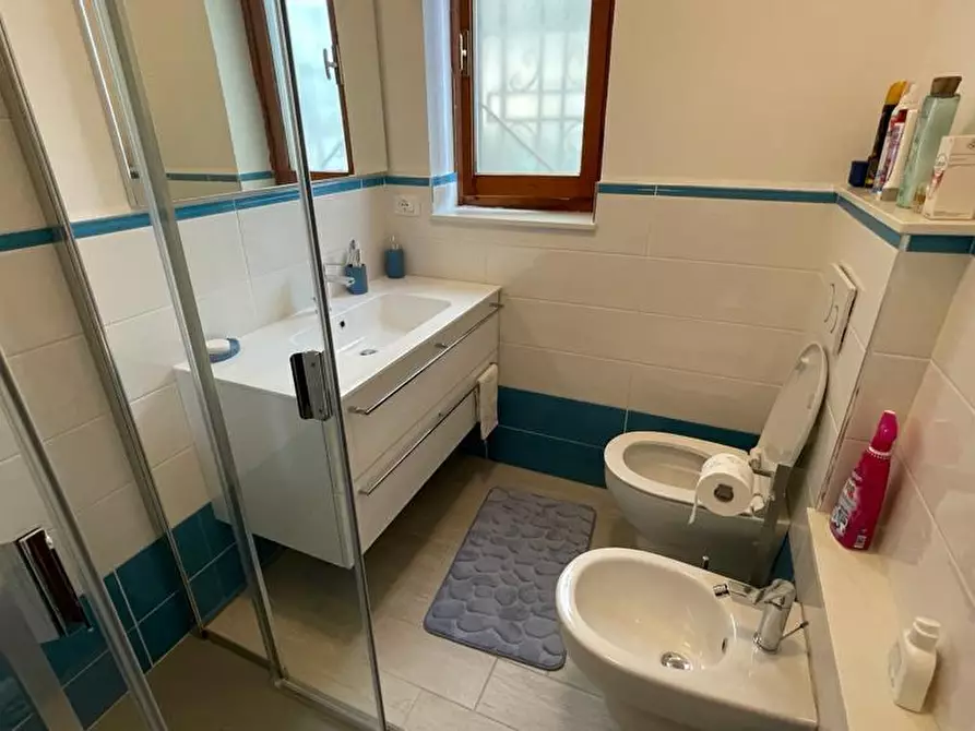 Immagine 10 di Trilocale in vendita  in Via Spotorno a Vezzi Portio