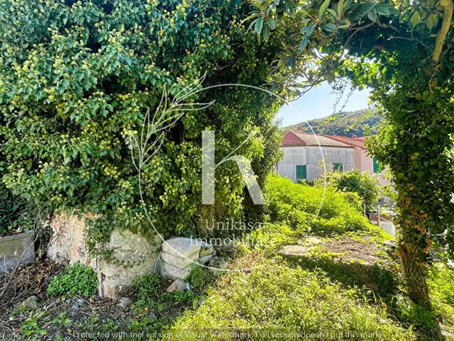 Immagine 15 di Rustico / casale in vendita  in Via Santa Margherita a Vado Ligure