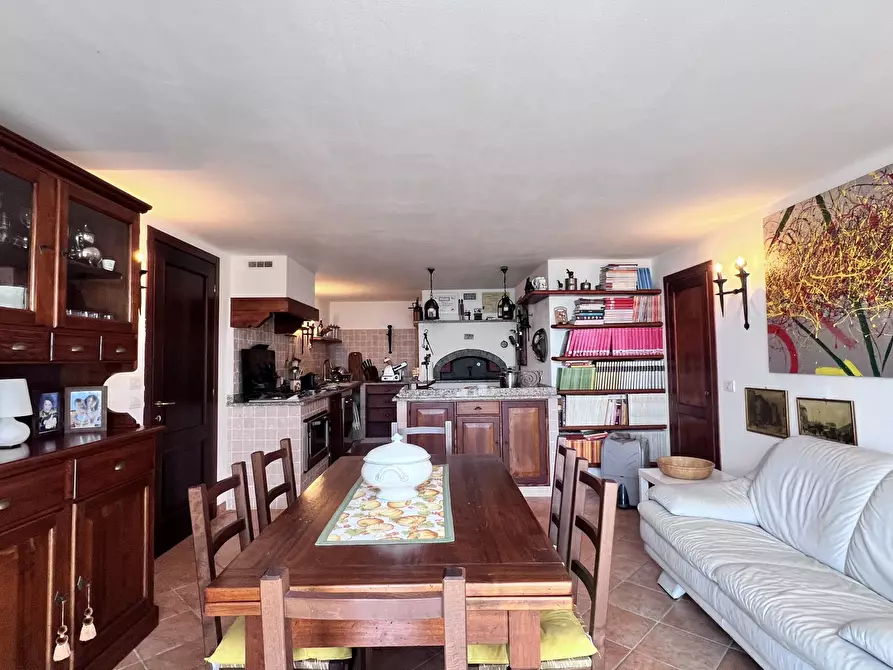 Immagine 70 di Villa in vendita  in Via Alla Strà a Savona