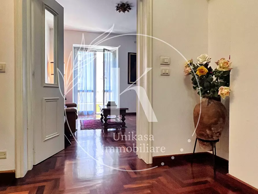 Immagine 4 di Quadrilocale in vendita  in Via IV Novembre 10 a Savona