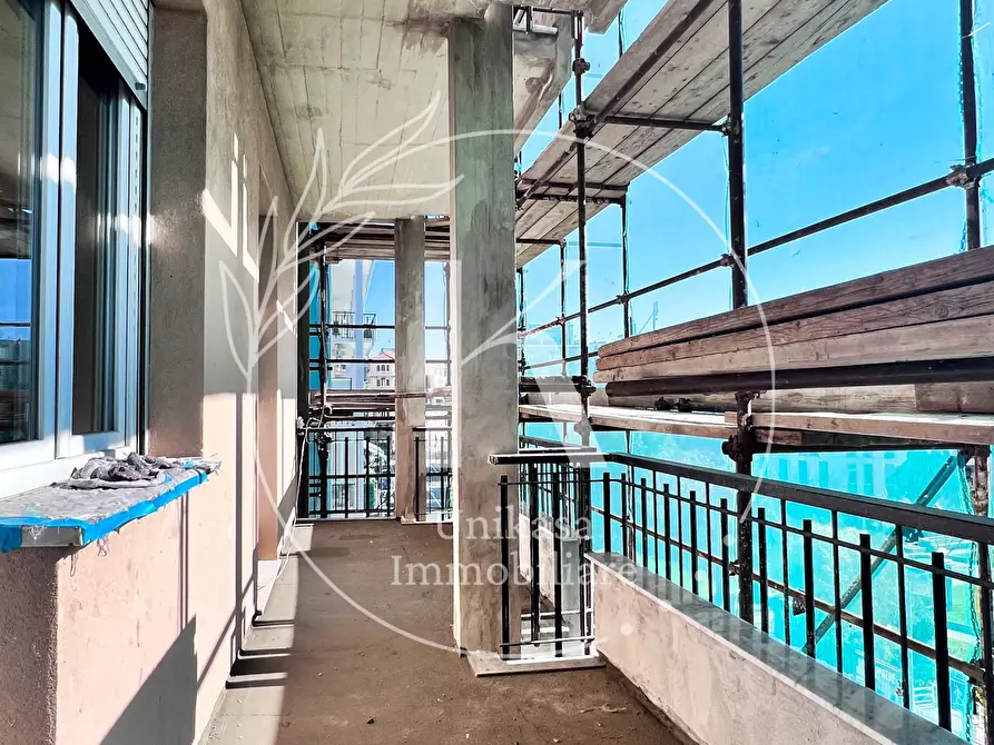 Immagine 9 di Pentalocale in vendita  in Corso Vittorio Veneto 54 a Savona