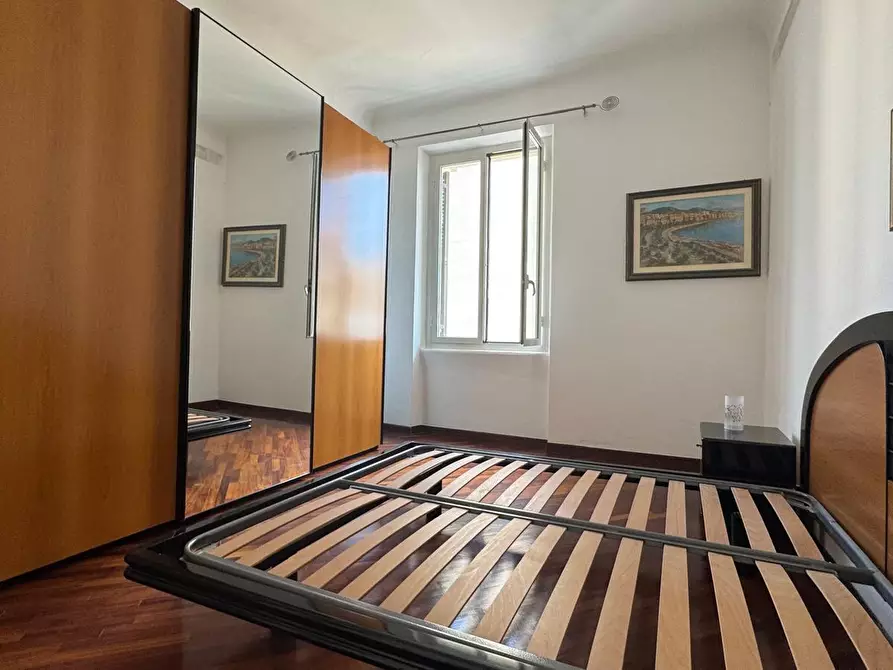 Immagine 13 di Quadrilocale in vendita  in Via Giacomo Leopardi a Savona