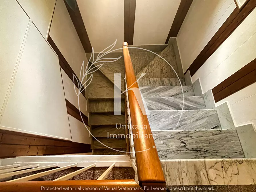 Immagine 10 di Casa indipendente in vendita  in Via Santuario a Savona