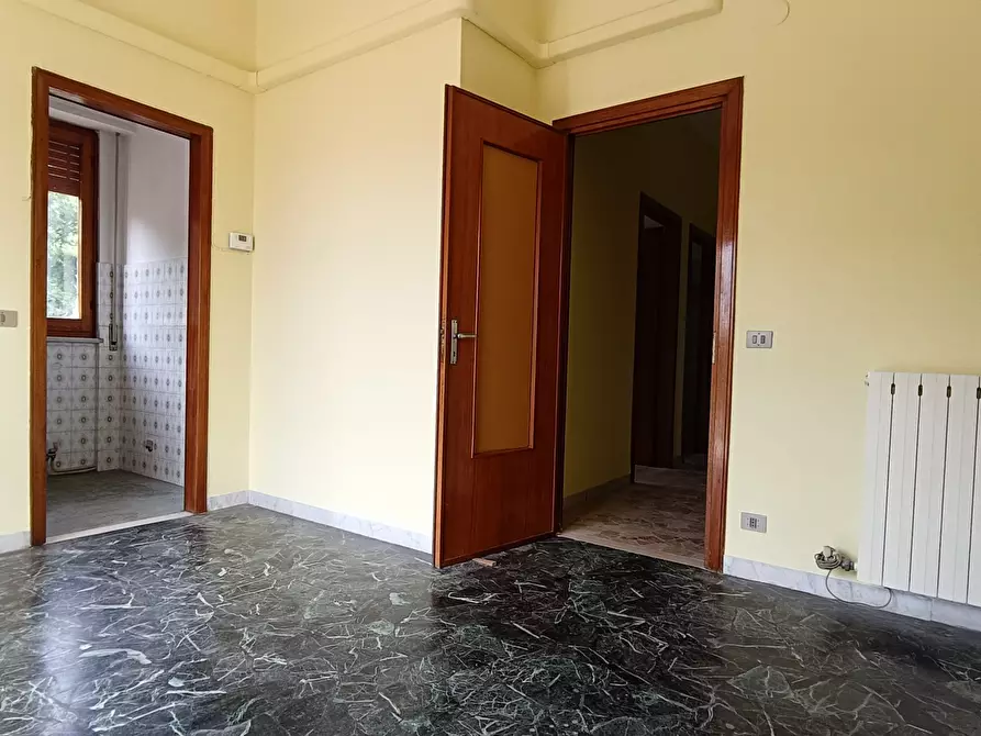 Immagine 5 di Trilocale in affitto  in Via Cassisi 77 a Celle Ligure