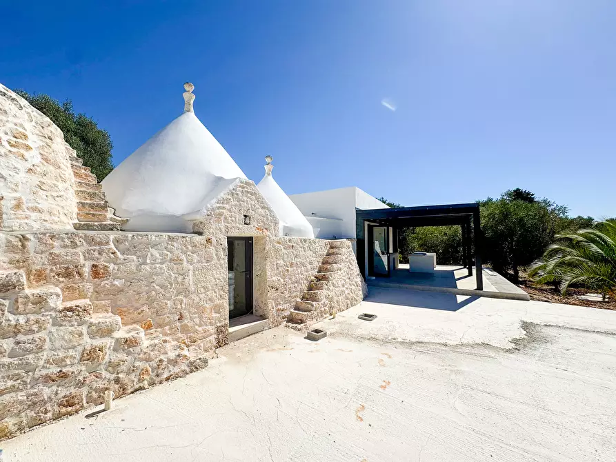 Immagine 18 di Casa indipendente in vendita  in Contrada Rosaraontrada zingariello snc a Ostuni