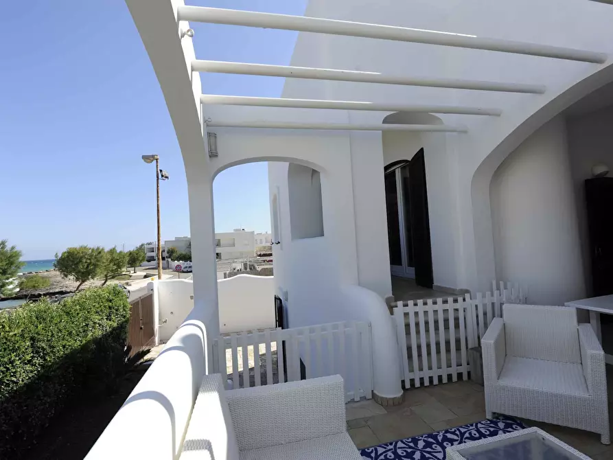 Immagine 15 di Villa in vendita  a Carovigno