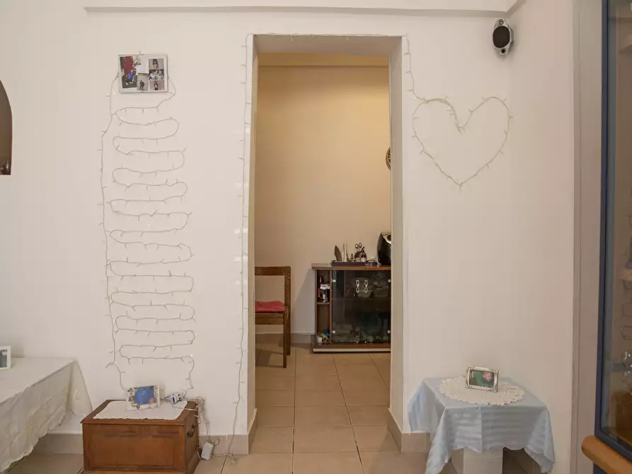 Immagine 4 di Casa indipendente in vendita  in Vico Bernardino Telesio a Ostuni