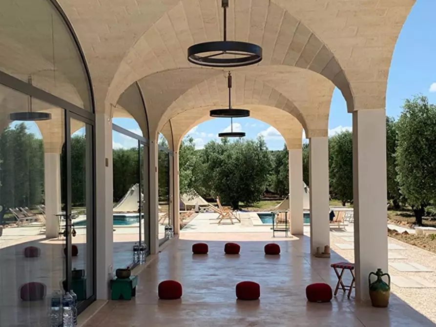 Immagine 32 di Villa in vendita  in Contrada Sorbole snc a Ostuni