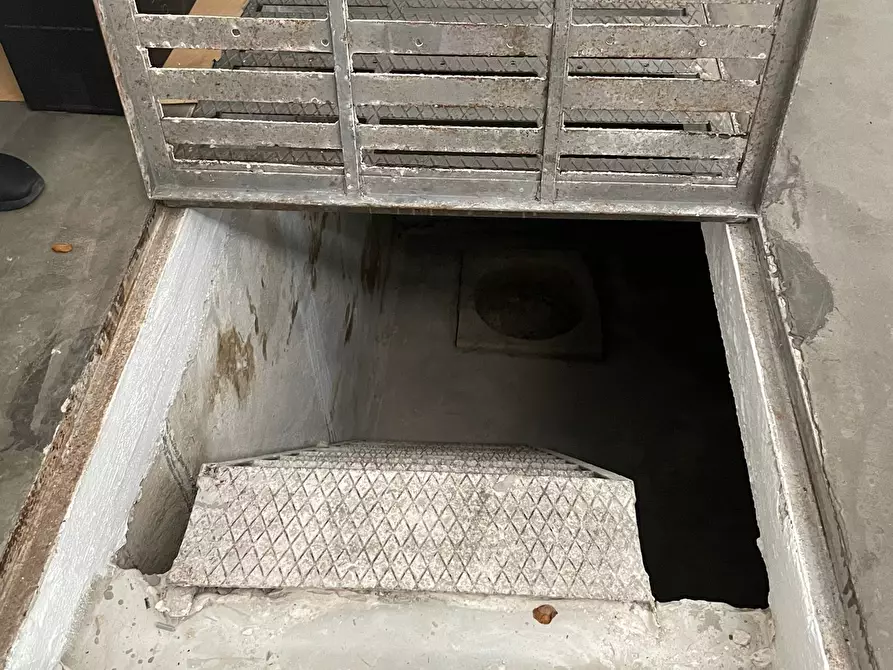 Immagine 23 di Casa indipendente in vendita  in Via Roma a Ostuni