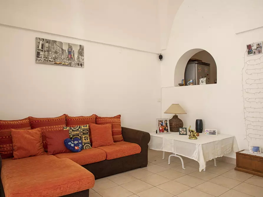 Immagine 3 di Casa indipendente in vendita  in Vico Bernardino Telesio a Ostuni