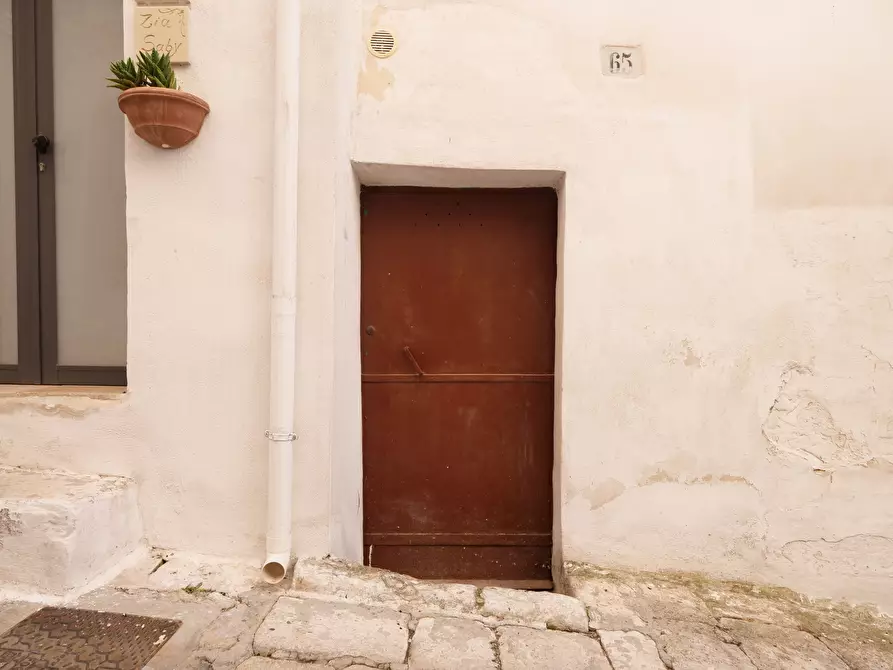 Immagine 3 di Casa indipendente in vendita  in Via Gaspare Petrarolo a Ostuni