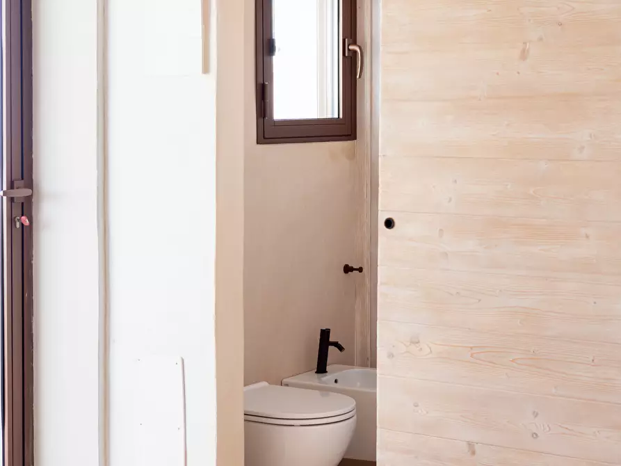 Immagine 21 di Appartamento in vendita  in largo arcidiacono trinchera a Ostuni