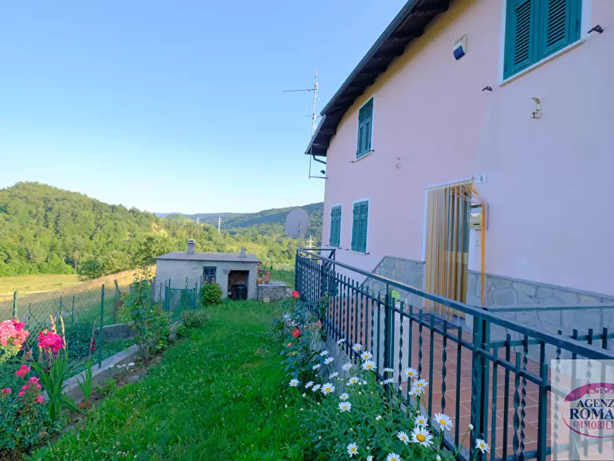 Immagine 14 di Rustico / casale in vendita  a Pareto