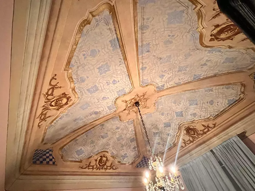 Immagine 18 di Appartamento in vendita  in piazza dell'Indipendenza 25 a Pontinvrea