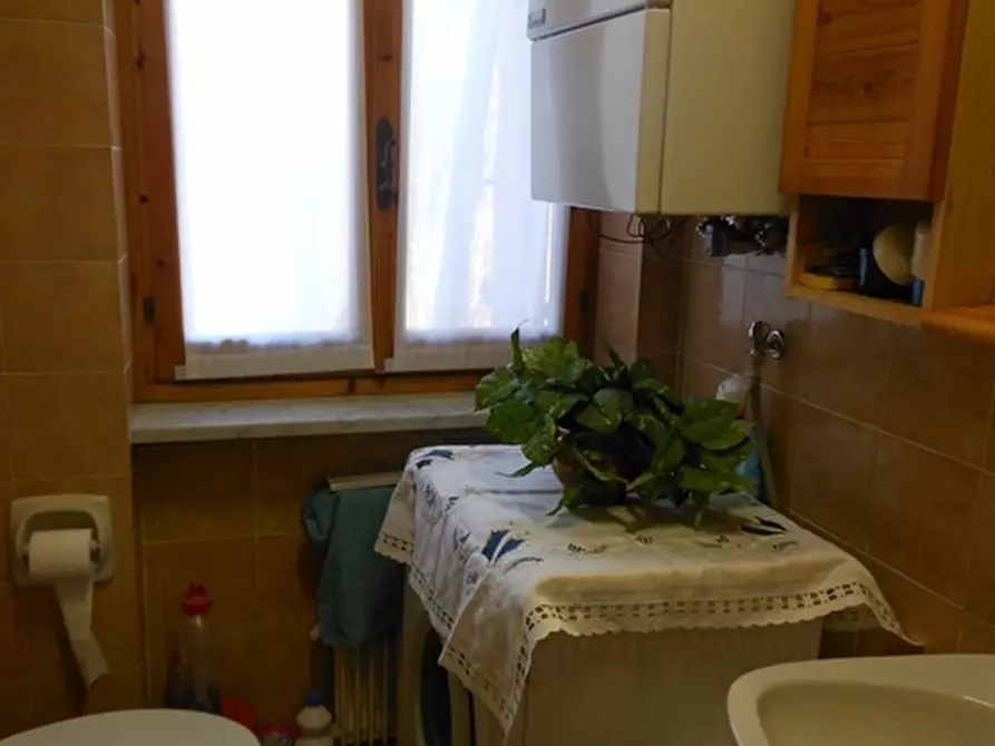 Immagine 4 di Appartamento in vendita  a Urbe