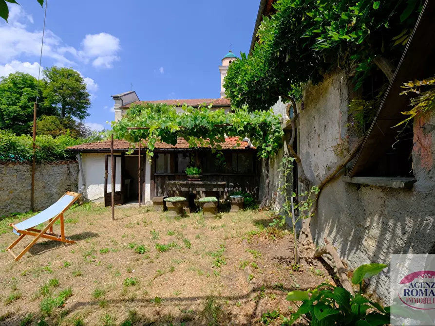 Immagine 10 di Villa in vendita  a Pareto