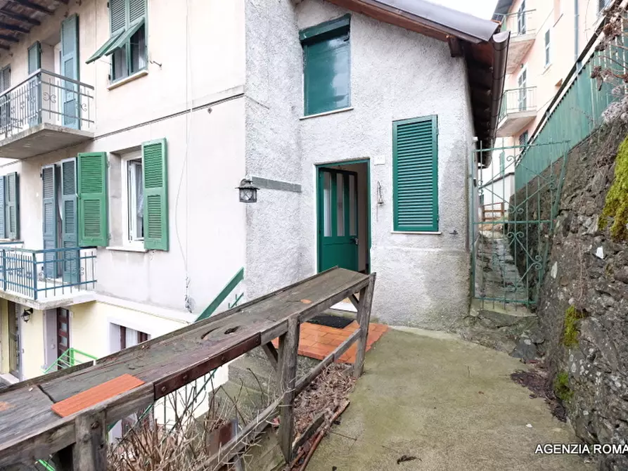Immagine 1 di Appartamento in vendita  a Urbe