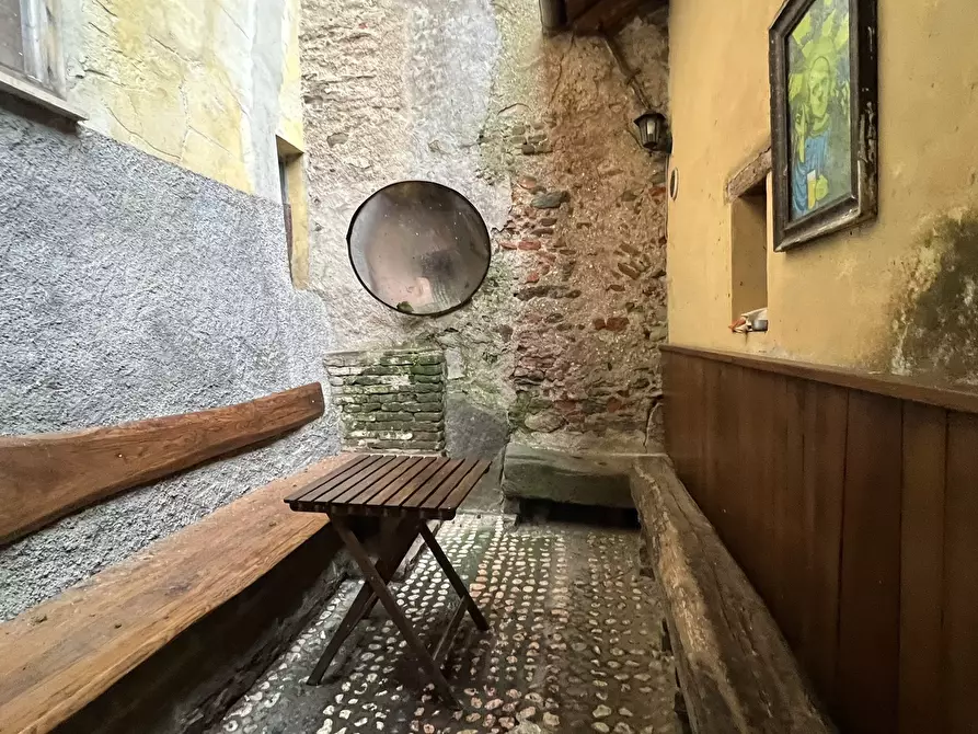 Immagine 12 di Attività commerciale in vendita  in Piazza Concezione 10 a Sassello