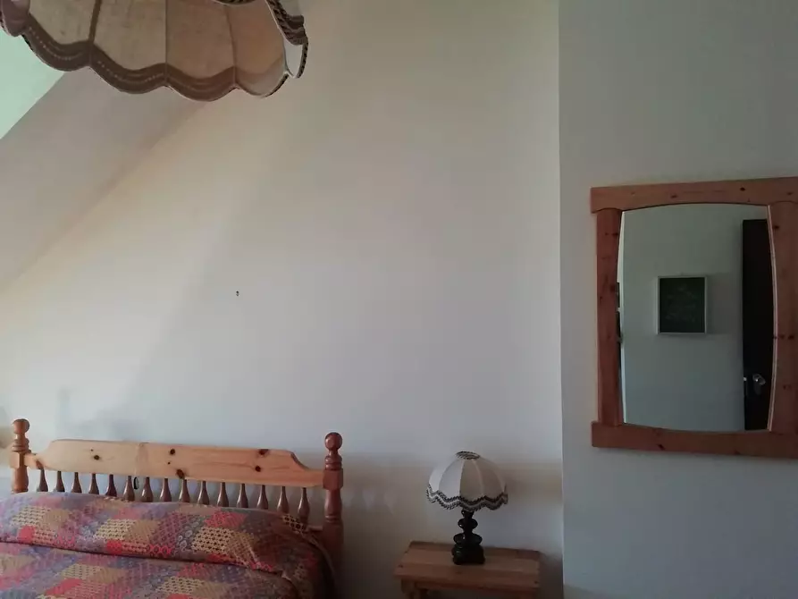 Immagine 25 di Bilocale in vendita  in SP40 71 a Urbe