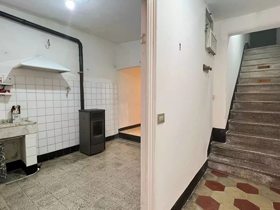 Immagine 13 di Porzione di casa in vendita  in Via Nicolò Massa 86 a Stella