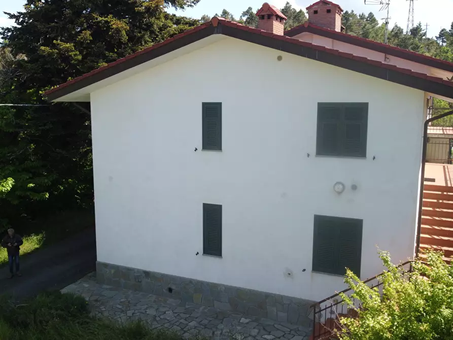 Immagine 61 di Villa in vendita  in Regione Montaldo 117 a Ponzone